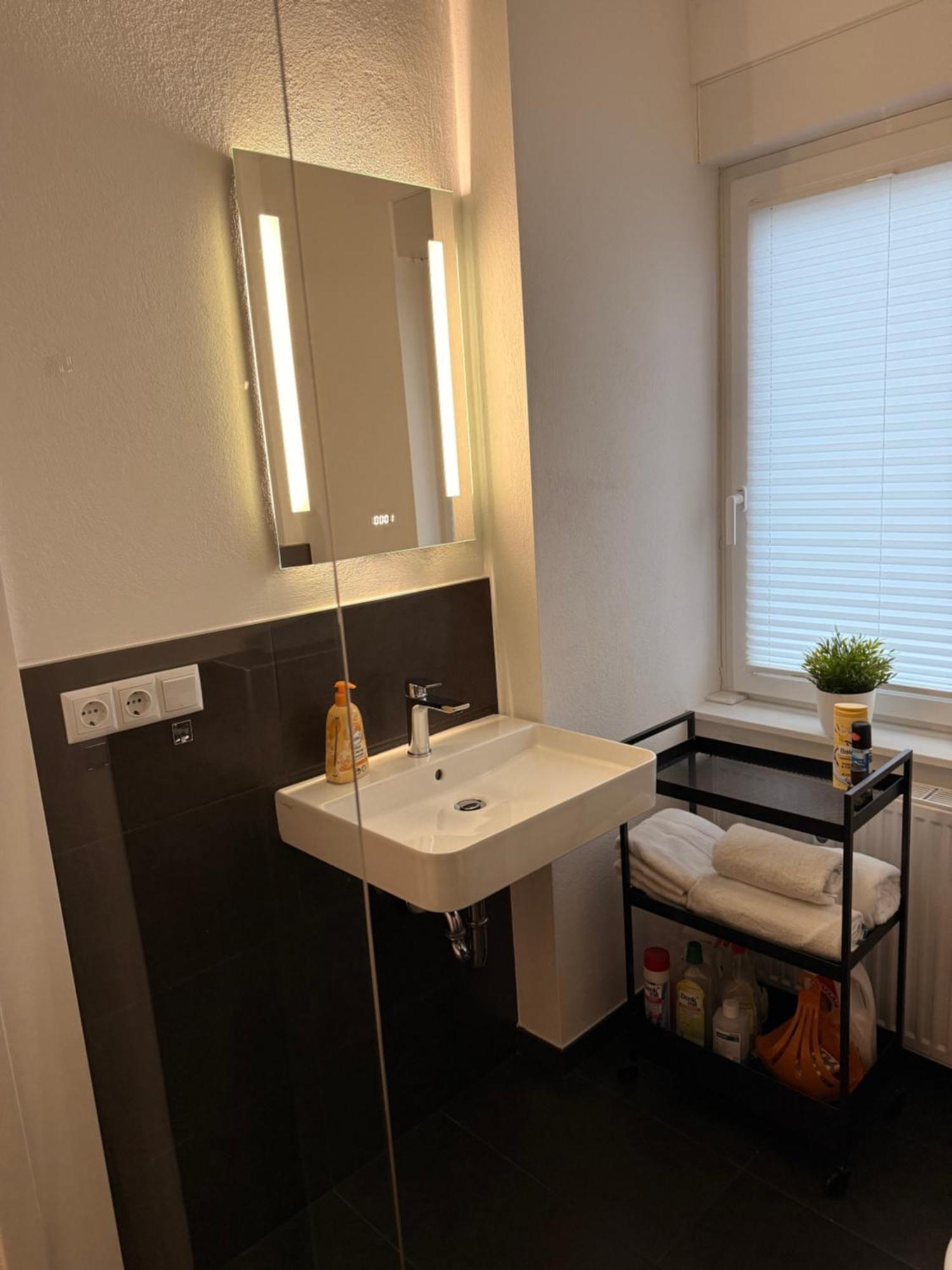 Modernes 1 Zimmerapartment Nahe Frankfurt Am Main Heusenstamm Eksteriør bilde
